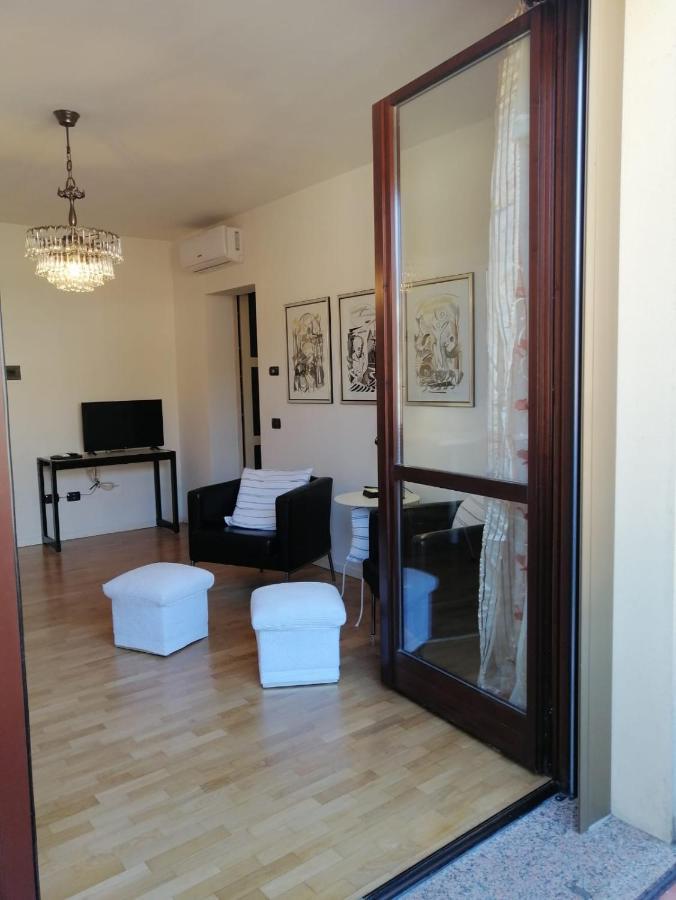 Appartamento Angela Cento  Exterior foto