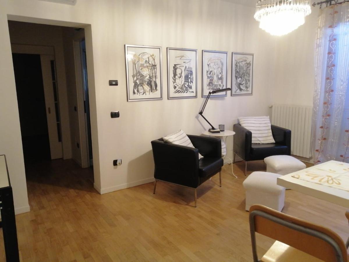 Appartamento Angela Cento  Exterior foto
